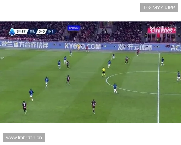 边翼卫狂攻却难破中路，国米进攻真瘸了？