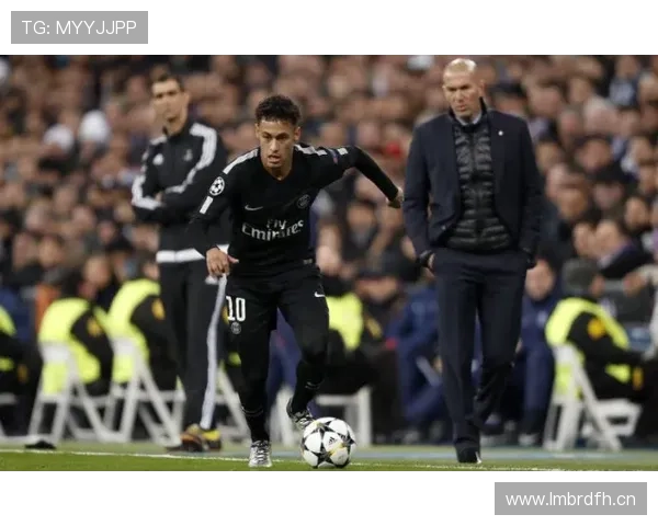 凯尔·沃克欧冠限制维尼修斯的战术解析